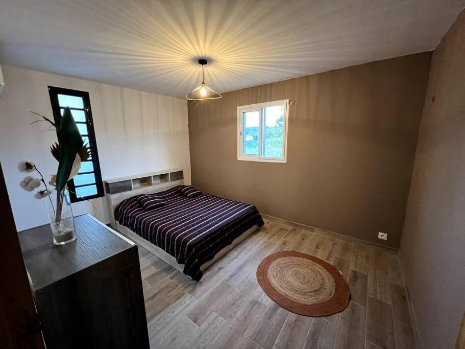 Jolie Petite Maison A La Campagne